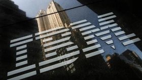 Čeští pracovníci technologické společnosti IBM získali přístup ke dvěma tajným policejním databázím.