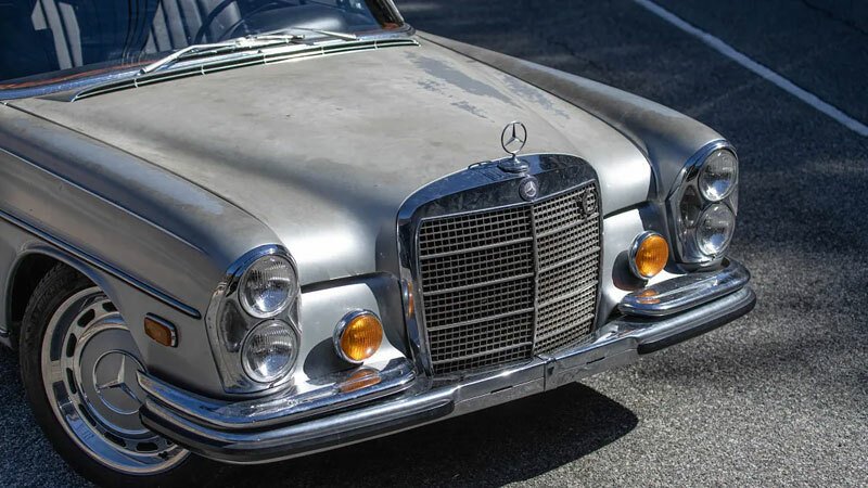 Icon Derelict Mercedes-Benz 300 SEL