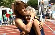 První běžecké boty jí koupila její dcera Shelly, která je zároveň její trenérkou.