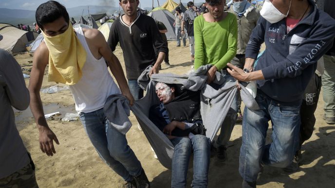 Protesty v táboře Idomeni