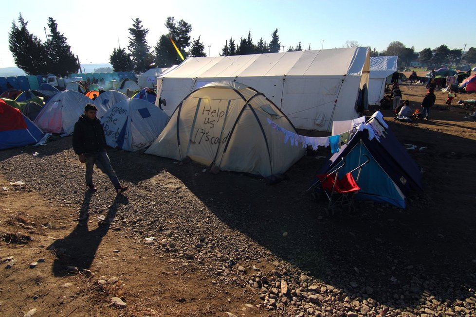 Stany v uprchlickém táboře Idomeni