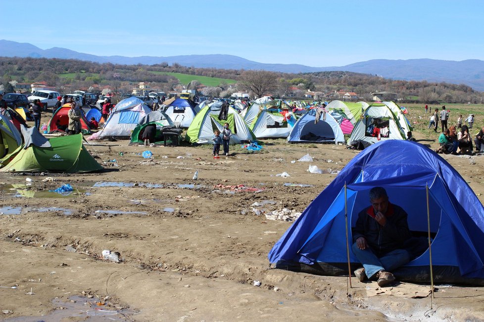 Stany v uprchlickém táboře Idomeni