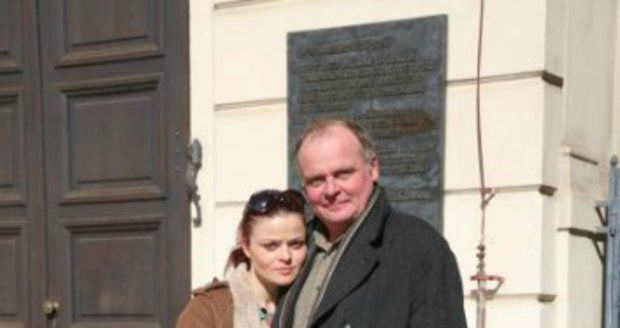Igor Bareš s partnerkou, herečkou Antonií Talackovou