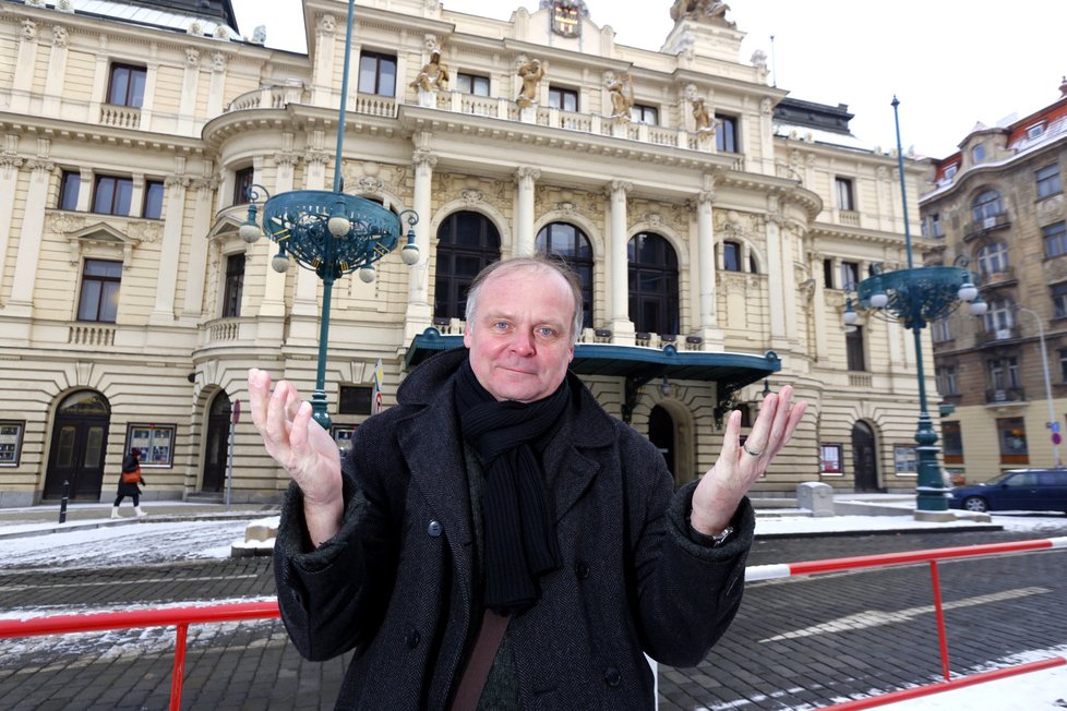 Rozhovor s Igorem Barešem vyšel v Aha! 28. ledna. A 3. února zrušil další představení.