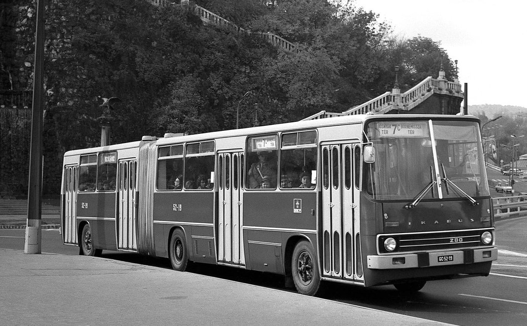 Ikarus 280 (1971)