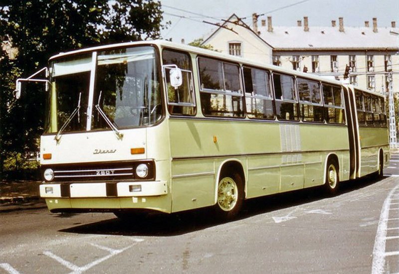 Ikarus 280T (1977)