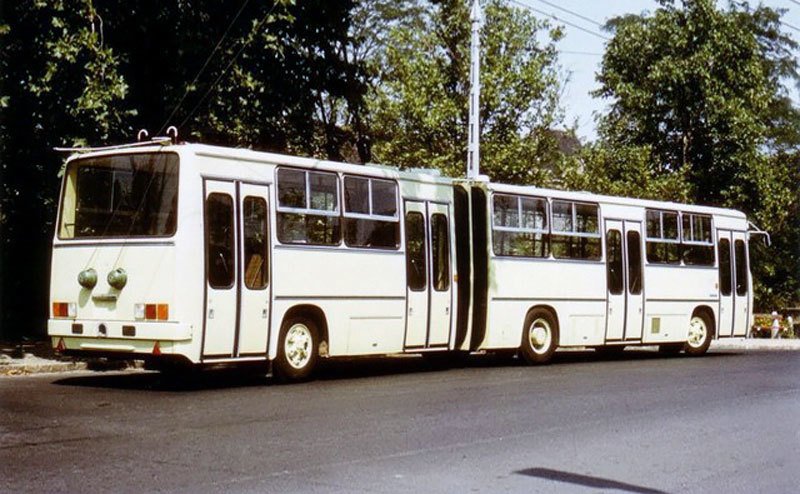 Ikarus 280T (1977)