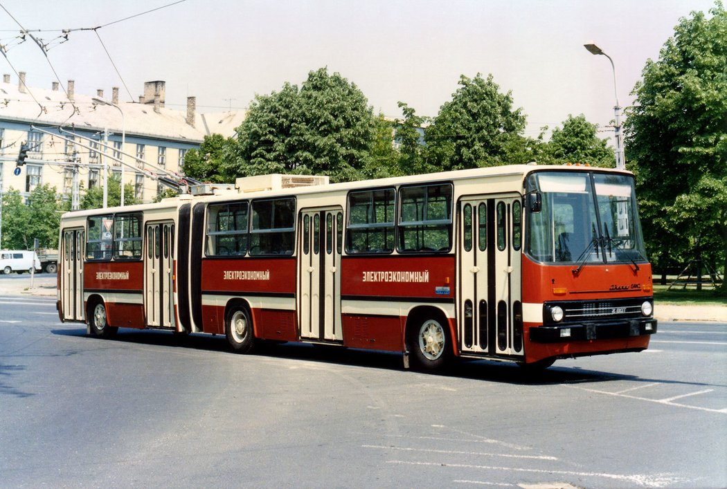 Ikarus 280T (1987)