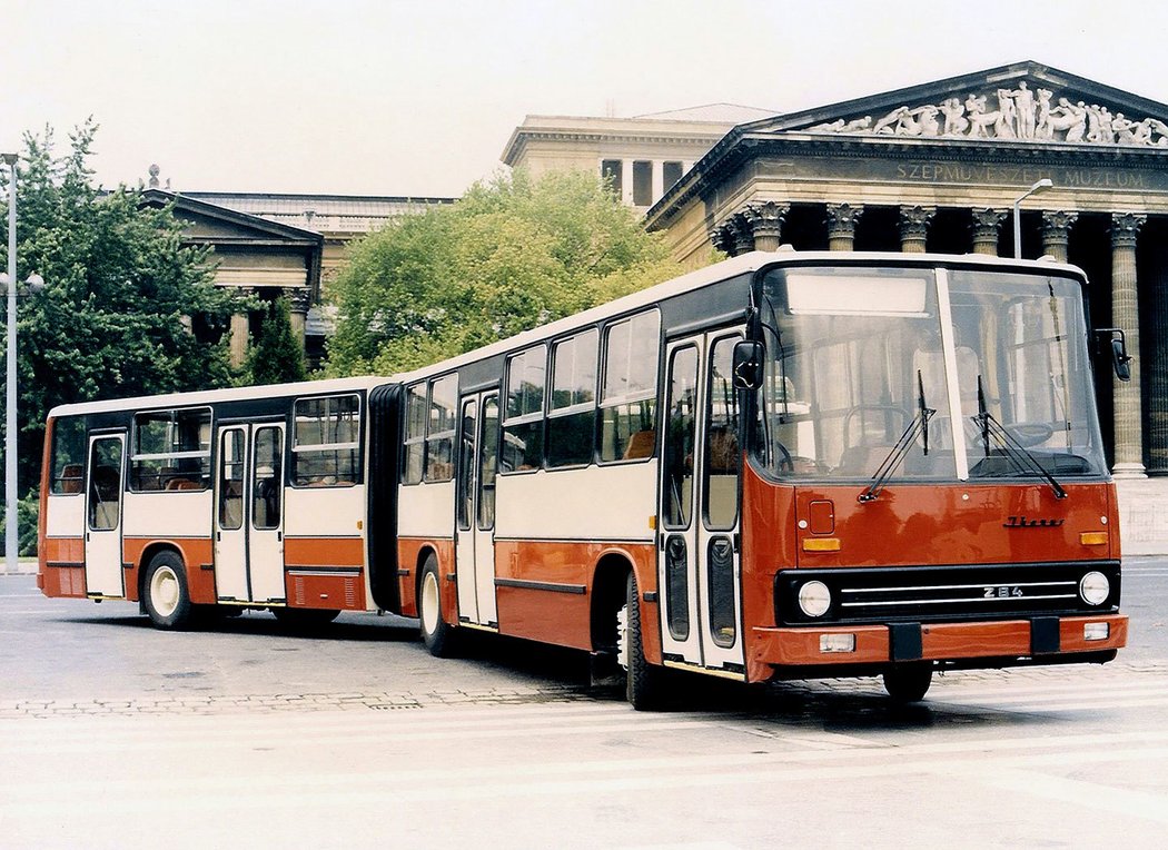 Ikarus 284 (1986)