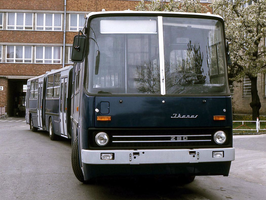 Ikarus 293 (1988)