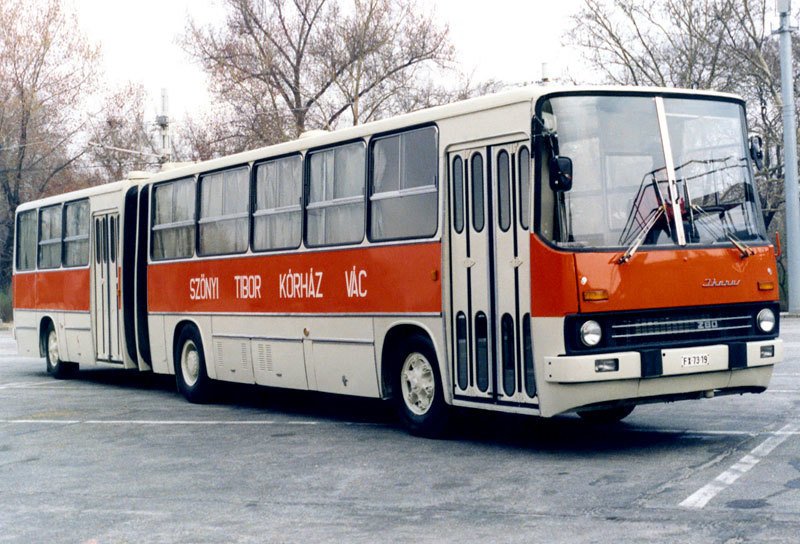 Ikarus série 200