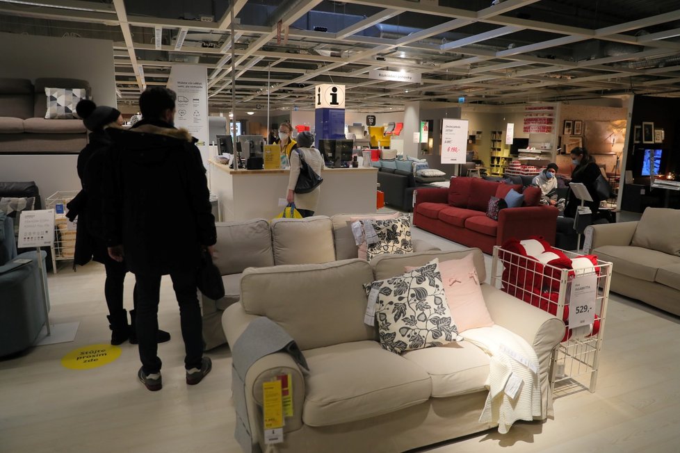 IKEA v Praze na Zličíně po znovuotevření (3. 12. 2020)