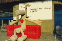 IKEA slaví 32 let na českém trhu! Podívejte se, jak v roce 1992 vypadala první československá pobočka