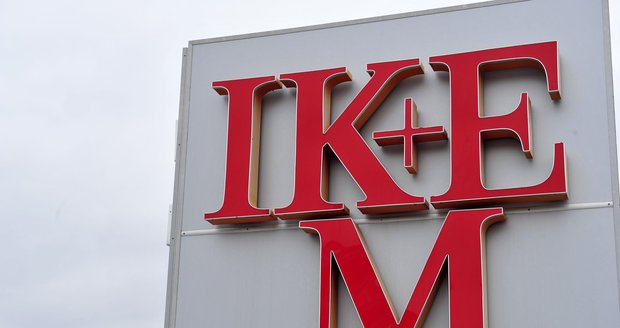 Nemocnice IKEM nakupuje zdravotnický materiál za dvojnásobnou cenu