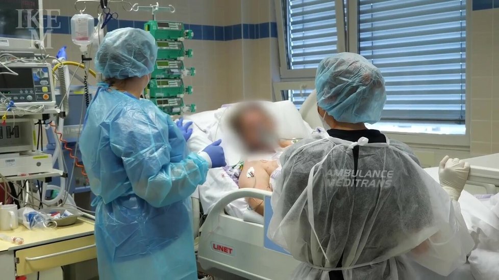 Téměř 550 pacientům pražského Institutu klinické a experimentální medicíny (IKEM) pomohla za 20 let mechanická podpora srdce (ilustrační foto)