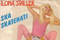 9. květen 1989: Pornoherečka Cicciolina se hájí