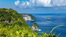 Ilustrační foto: pláž Kelingking na Bali