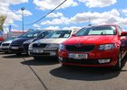 Počet osobních aut na 1000 obyvatel je v Česku vyšší než v Německu. Ale jsou stará