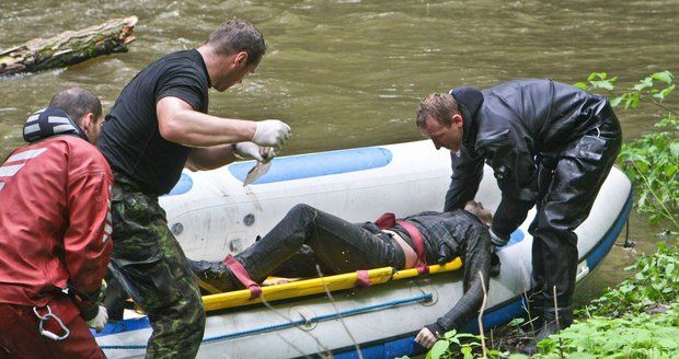 Na Brněnské přehradě utonula žena: Záchranáři se ji marně snažili oživit