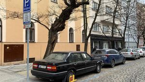 Praha změní parkování. Elektromobilům skončí volnost