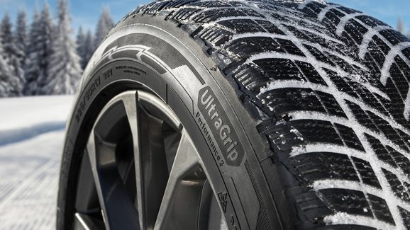 Evropská komise podezírá výrobce pneumatik z cenového kartelu
