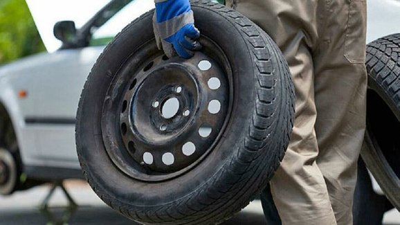 Kdy měnit pneumatiky za nové? Jaká je předpokládaná životnost pneumatik? 