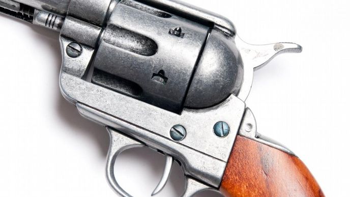 Ilustrační foto - revolver Colt ráže .45 (Foto: Profimedia)