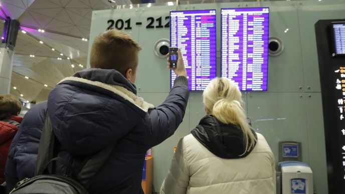 Ilustrační foto ruských turistů na letišti
