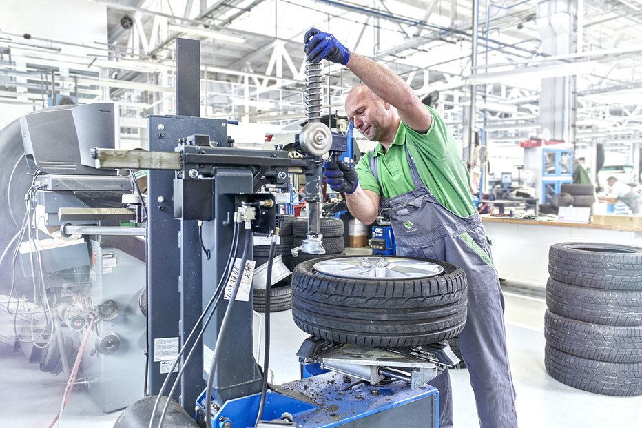 Automobilka Škoda Auto v prvním čtvrtletí zvýšila provozní zisk o 46 procent