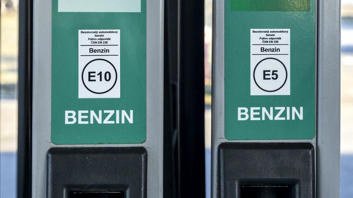Zavádění benzinů E10 v Česku Zavádění benzinů E10 v Česku