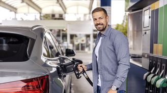 Co Češi opravdu chtějí na čerpacích stanicích: Věrnostní program a káva? Spíš cena a kvalita paliv Co Češi opravdu chtějí na čerpacích stanicích: Věrnostní program a káva? Spíš cena a kvalita paliv
