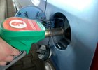 Válka na Ukrajině zdražuje paliva v ČR. Tento týden mohou stát nejvíc v historii