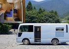 Japonci ukázali, jak ze starého minibusu udělat mobilní kancelář