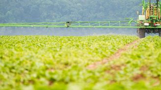 Zdravější česká krajina: Zemědělci ustupují od pesticidů