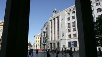 České banky by ustály i silnou recesi, finanční sektor je odolný, tvrdí ČNB