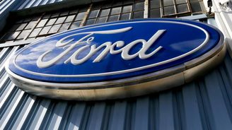 Ford plánuje robotická auta bez volantu a pedálů, výroba začne za pět let