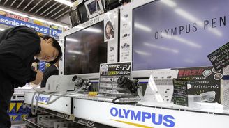 Olympus může být v roce 2015 bez peněz, píší v Japonsku