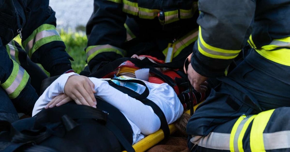 Praga: un autobús le cortó las piernas a una mujer en Smíchovské nádraží Praga: un autobús le cortó las piernas a una mujer en Smíchovské nádraží