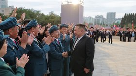 Kim Čong-un na 80. výročí pchjongjangské univerzity (30. 9. 2026)