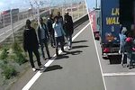 Uprchlíci obsazují i české kamiony.