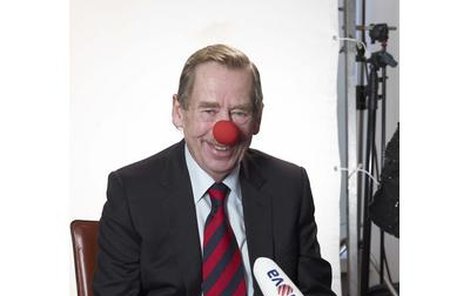 1. prosince 2009: Havel si najde čas i na charitu. V klaunském nose naposledy podpořil projekt Konta Bariéry.