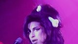 Britská zpěvačka Amy Winehouse se rozvedla