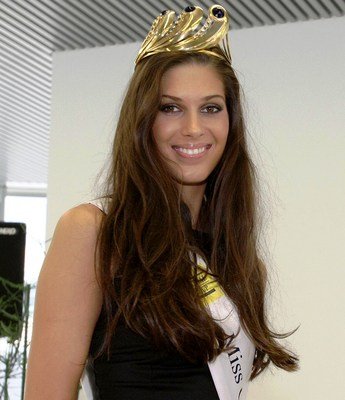 Anita Vignerová si nadělila titul Miss ČR 2009 k 22. narozeninám.