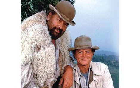 Bud Spencer (vlevo) a Terence Hill vytvořili nesmrtelnou dvojici, která natočila řadu ﬁlmů a proslavila se po celém světě.