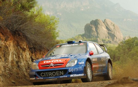 Colin McRae nahradil v Turecku zraněného Francouze Loeba. A po roční pauze si vedl dobře, včera jezdil na čtvrtém místě.