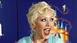 Christina Aguilera chlastá jako duha