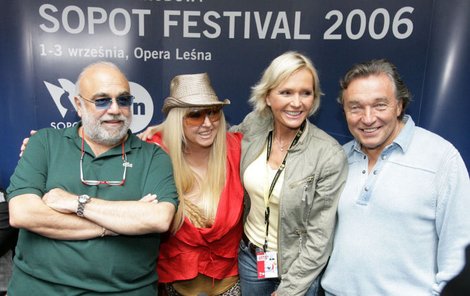 Čtyři hvězdy koncertu: Demis Roussos, Maryla Rodowicz, Helena Vondráčková a Karel Gott.