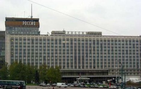 Do hotelu Rossija se vešlo až 5500 hostů.