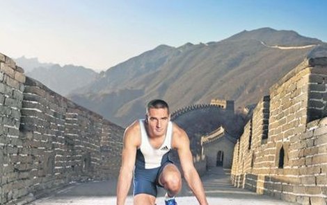Dobude i Čínu? Roman Šebrle půjde už svůj třetí olympijský desetiboj. V Sydney 2000 byl stříbrný, teď v Pekingu obhajuje zlato z Atén 2004. Pro Velkou čínskou zeď mají Číňané označení i Nekonečně dlouhá zeď. Jak dlouhé bude je