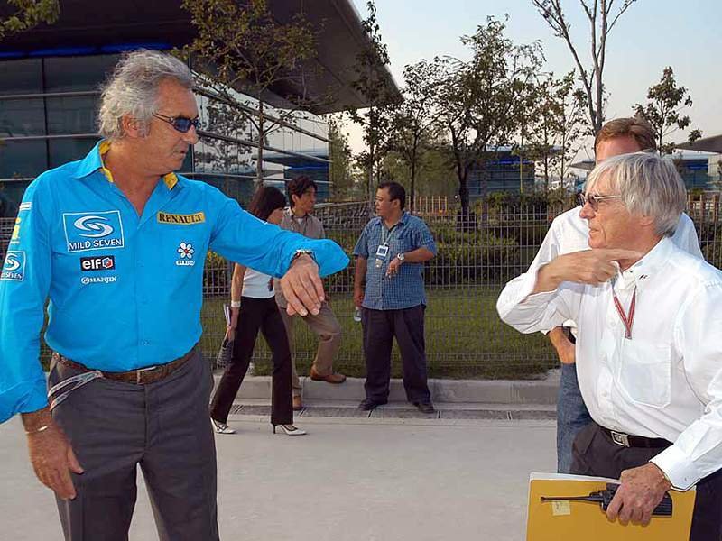 F. Briatore a B. Ecclestone